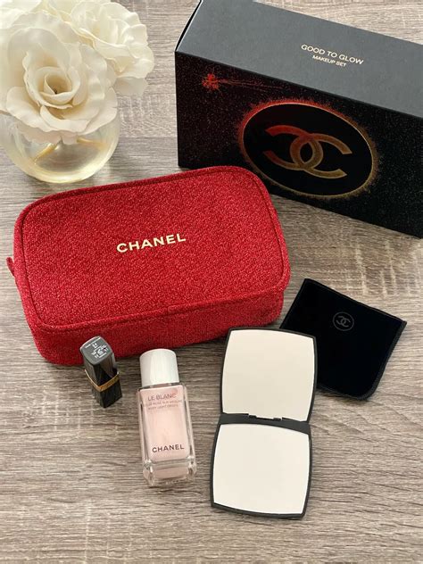 bloomingdale's chanel gift set|Bloomingdale's beauty gift set.